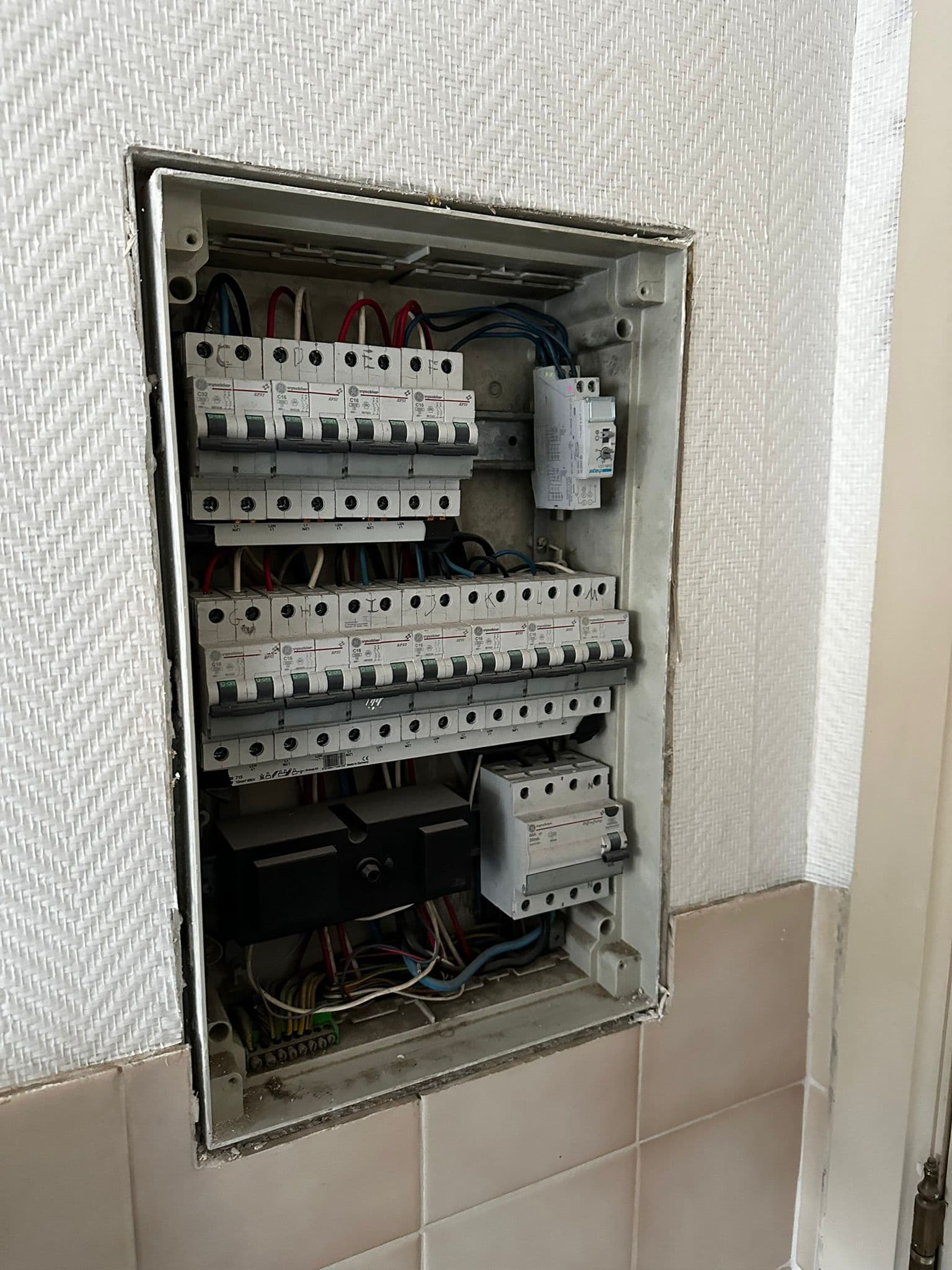 Bestaande zekeringkast voor renovatie